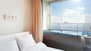 Taean House in the Heart Pension